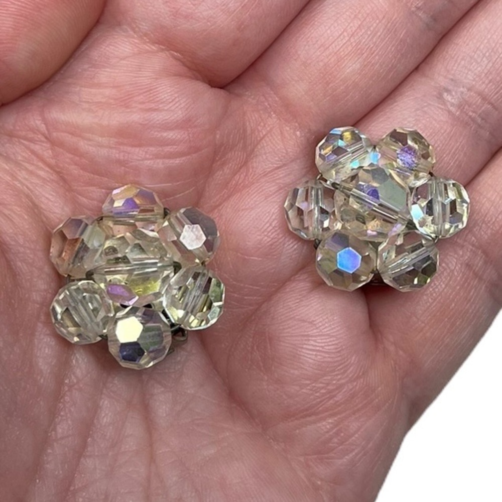 Vintage Unsigned AB Aurora Borealis Floral Flower Shape Clip On Earrings Cluster